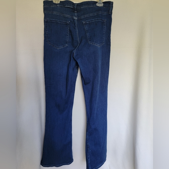 Banana republic jeans, 32 Long - Picture 2 of 6